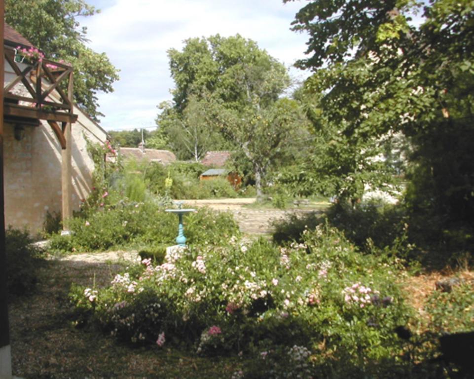 Le Clos Fleuri Bois-le-Roi  Buitenkant foto