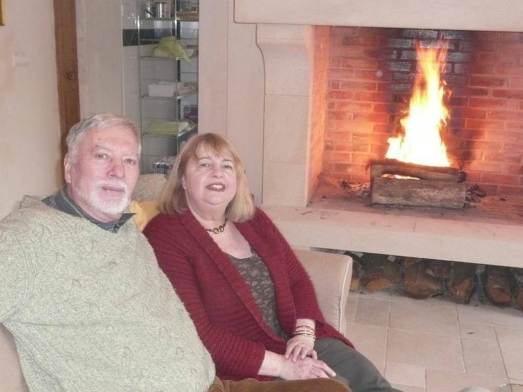 Le Clos Fleuri Bois-le-Roi  Buitenkant foto